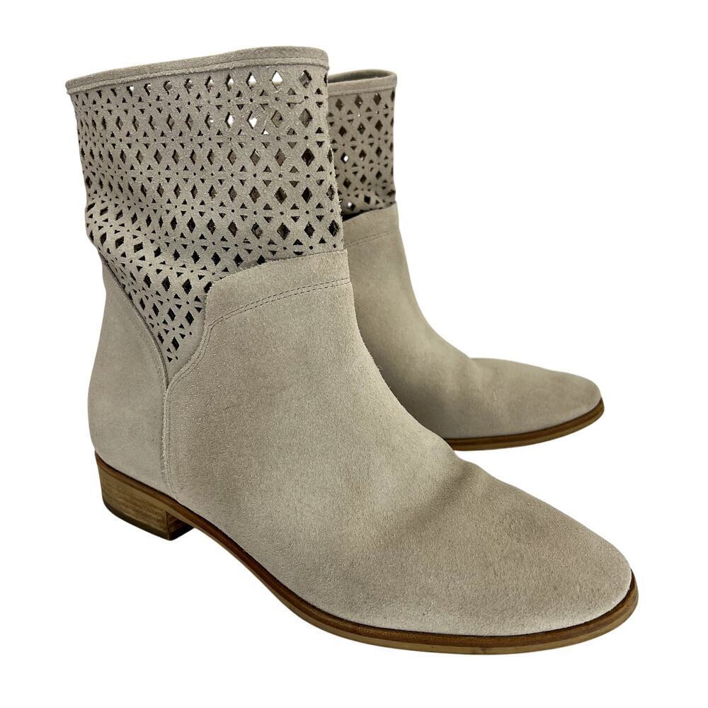 MICHAEL Michael Kors Sunny Bootie Natural Suede Laser Cut Western Boot 9.5